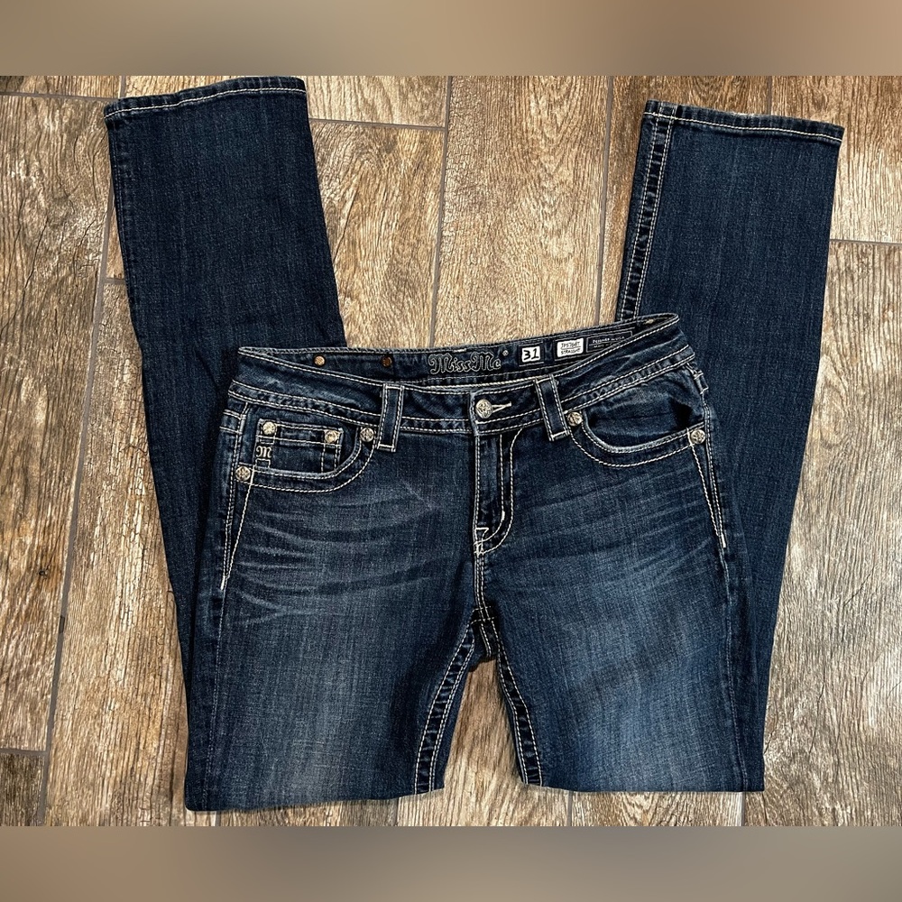Vintage Miss Me jeans Fleur de Lys accents, JP5769T Straight leg, size 31